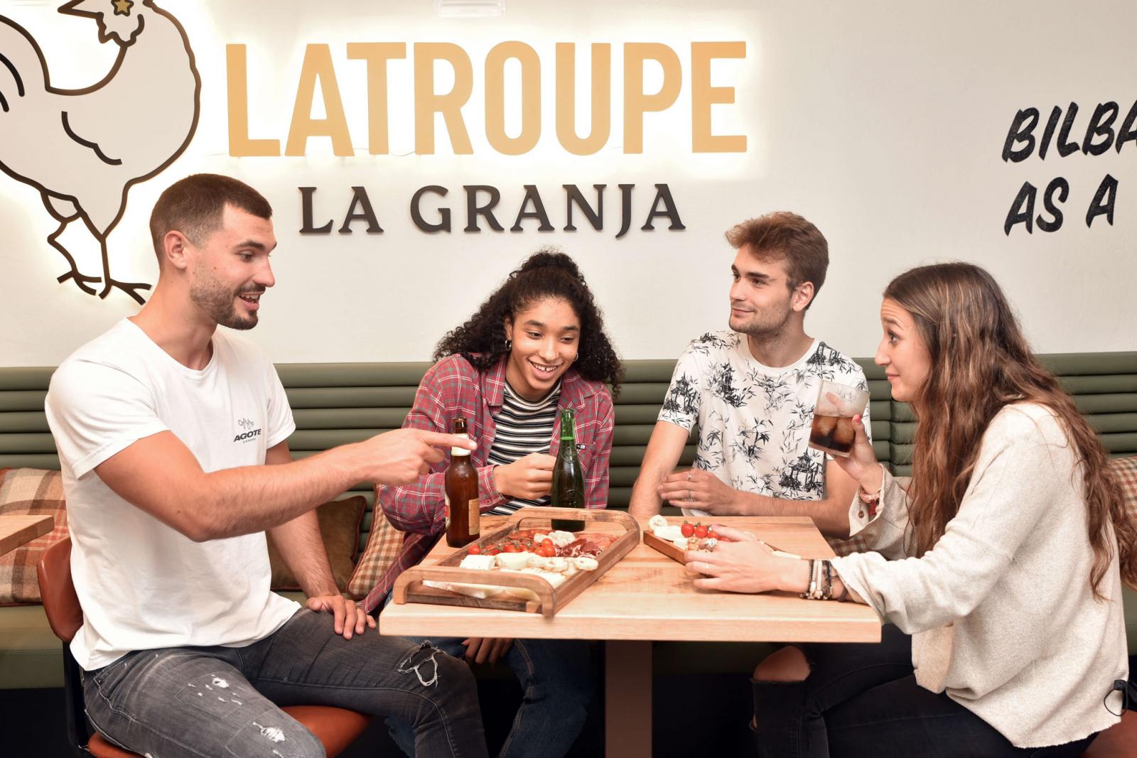 La Granja: hostel en Bilbao Centro | Latroupe